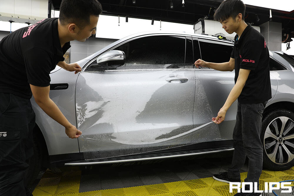整車貼隱形車衣會傷害車漆嗎？
