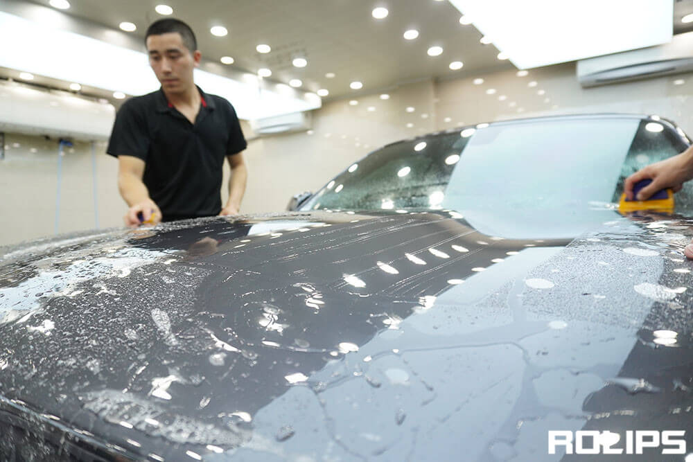 車衣怎么貼？汽車貼車衣詳細(xì)步驟流程教程（8）