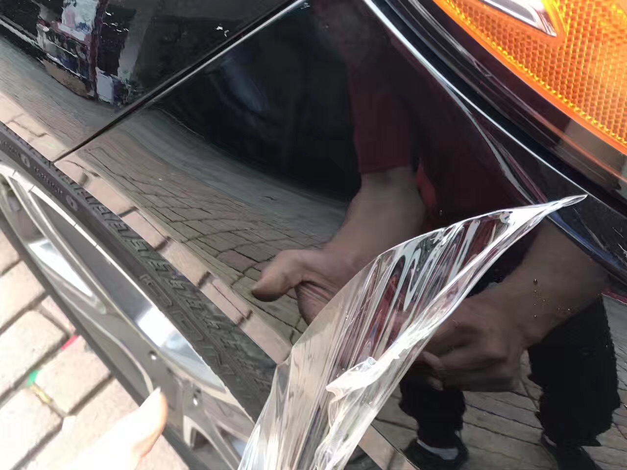 貼隱形車衣還用打蠟嗎？車衣和打蠟哪個對車漆更具有保護作用？