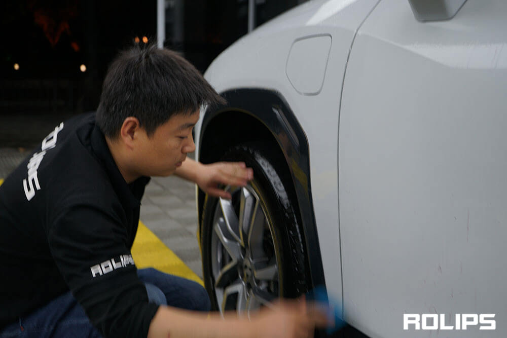 汽車要貼ROLIPS隱形車衣嗎？