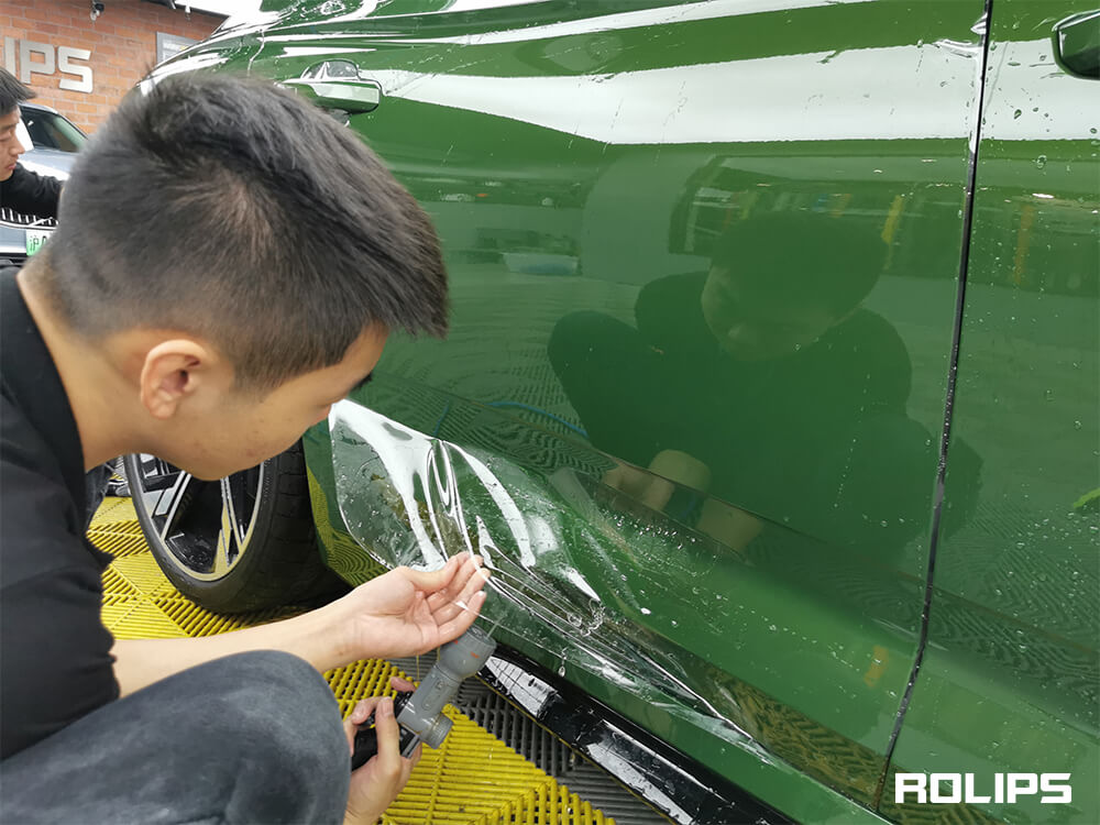 剛貼的隱形車衣可以直接跑高速么？多久可以行使？（4）
