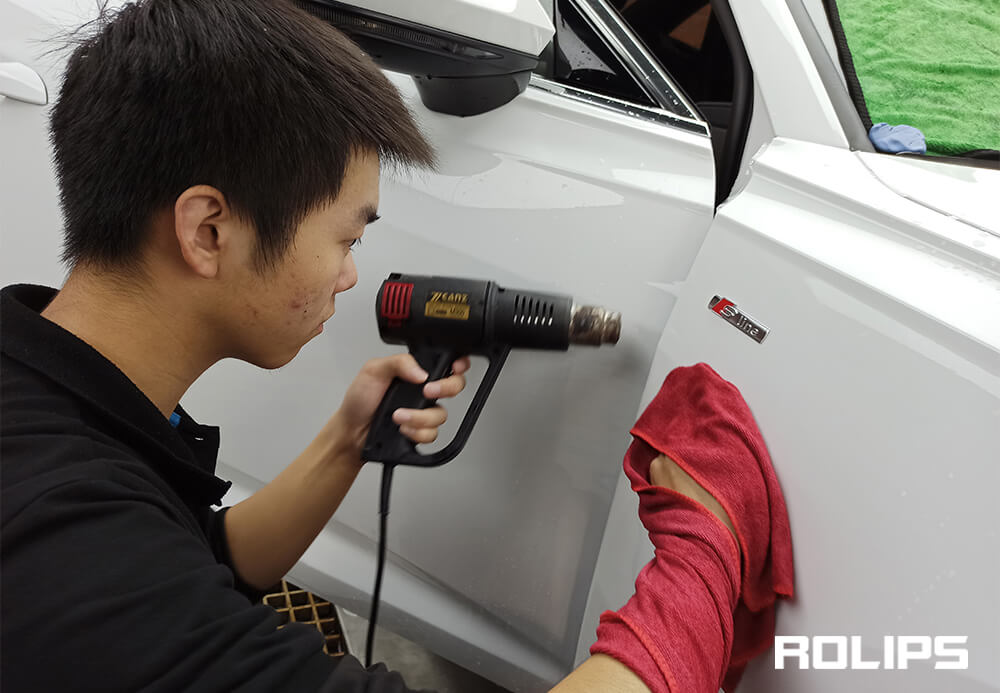 車(chē)漆上留下的膠怎么快速清除？